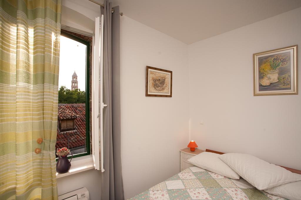 Rooms Split Pezelj Værelse billede